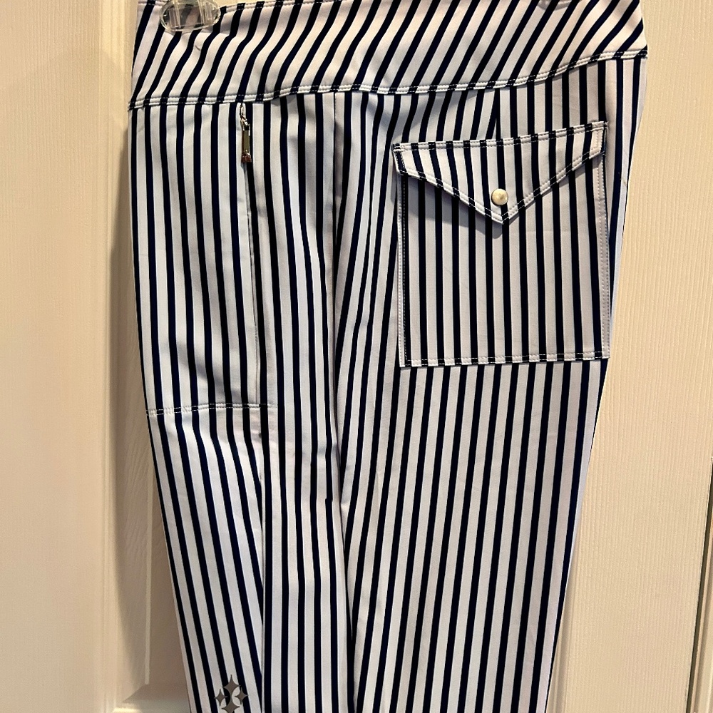Jofit Signature Navy and White Shorts !2